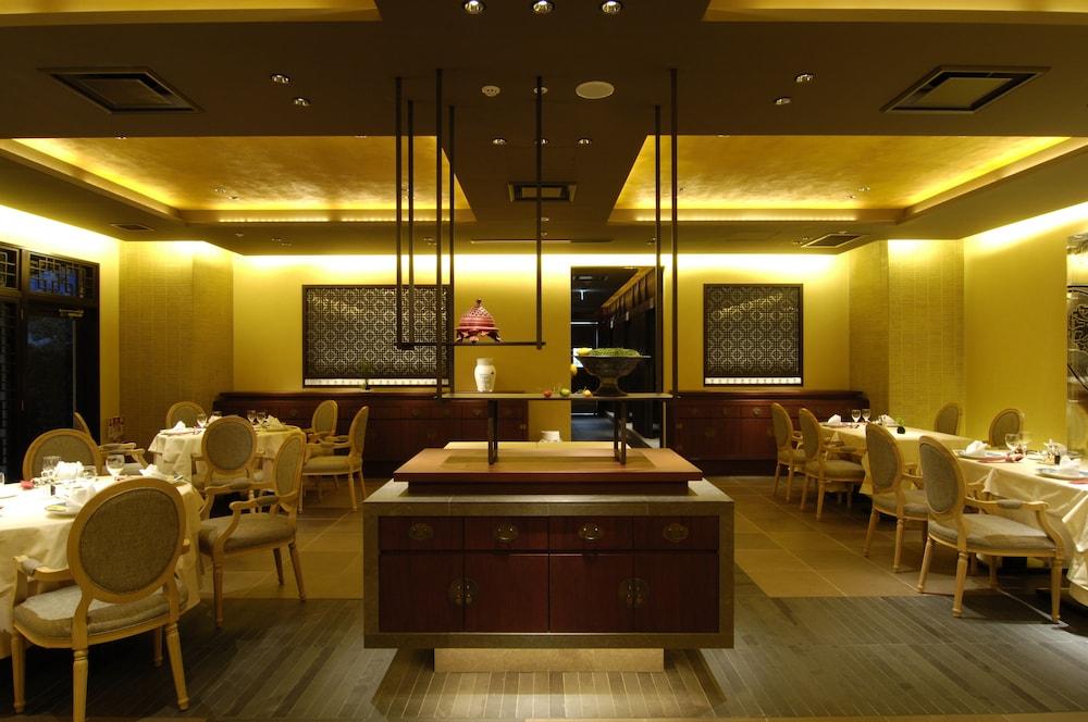Royal Oak Hotel Spa & Gardens Otsu Zewnętrze zdjęcie