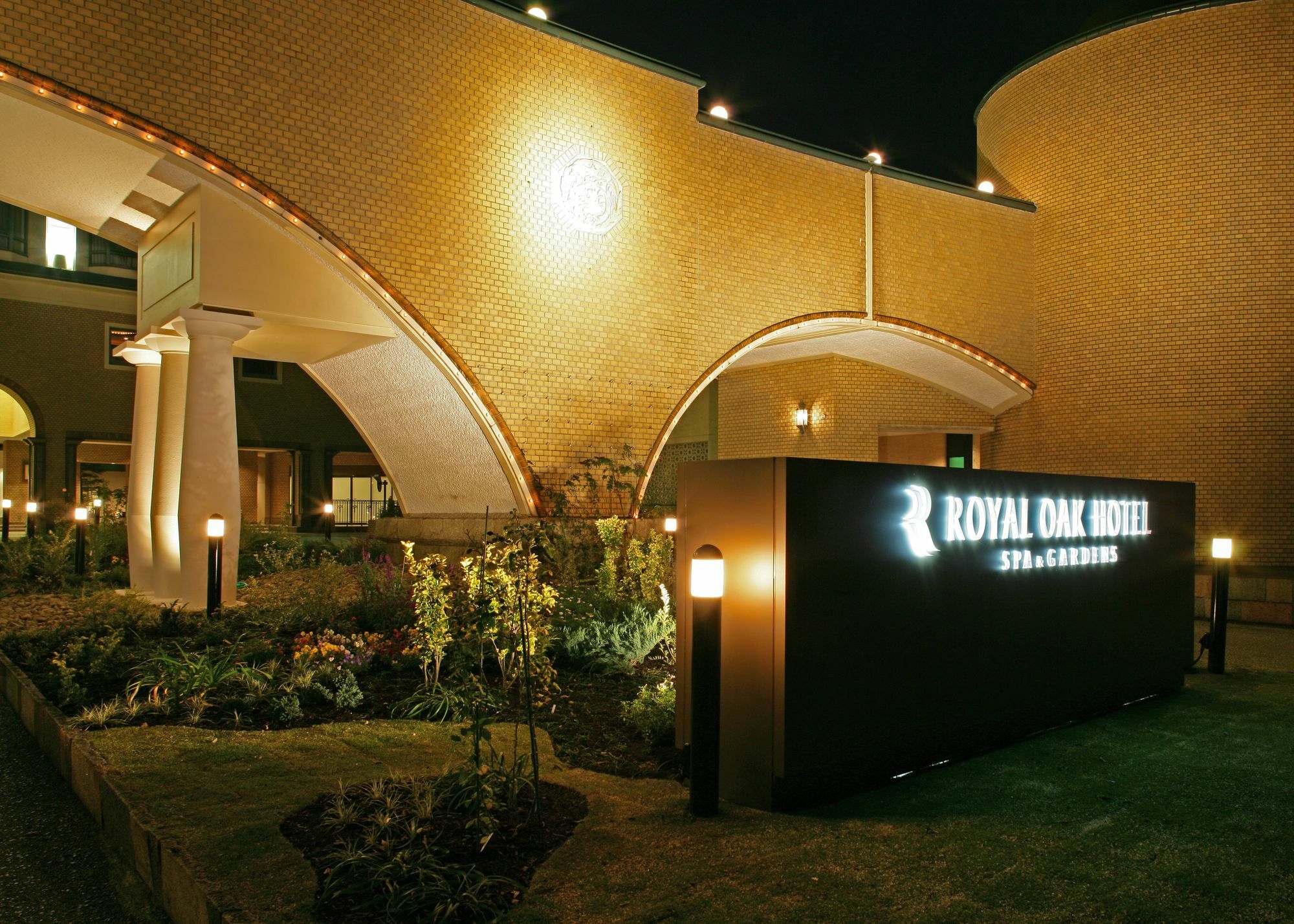 Royal Oak Hotel Spa & Gardens Otsu Zewnętrze zdjęcie